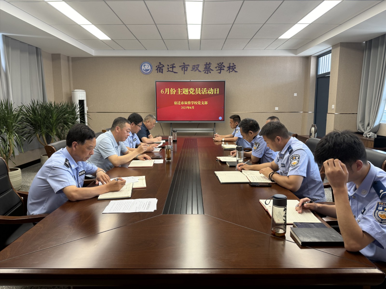 1751530886021065472.jpg 1751530886021065472.jpg